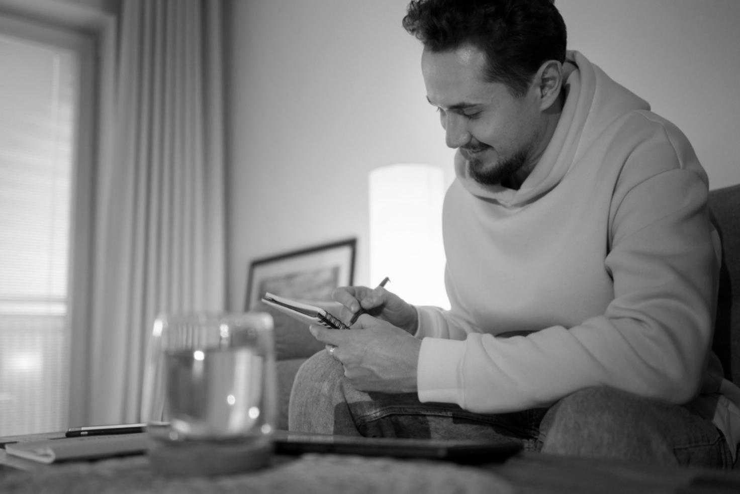 Bureau de travail avec planification budgétaire